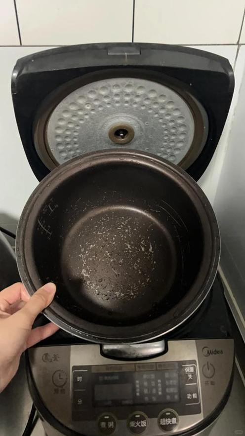 电饭煲涂层掉了小窍门图标