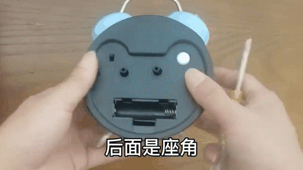 闹钟拆了怎么组装