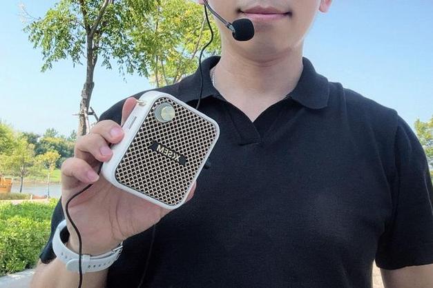 麦克风说话对方听不到怎么回事缩略图