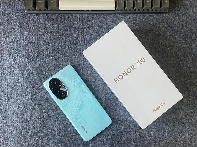 荣耀手机型号字母代表什么缩略图