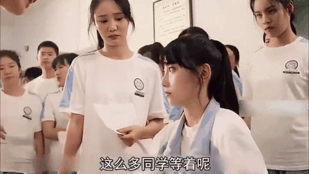 六年级女孩体检脱身尴尬经历图标
