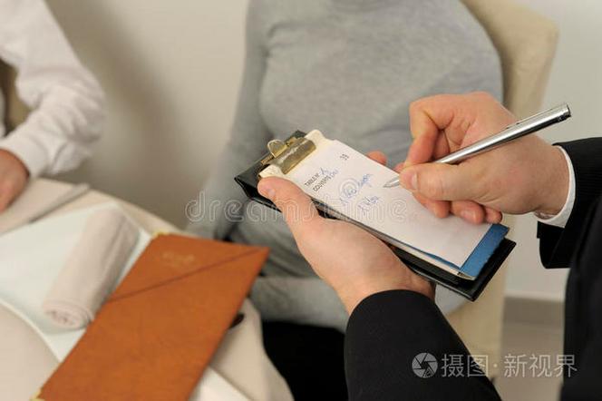 美团优选完成订单怎么删除不了图标