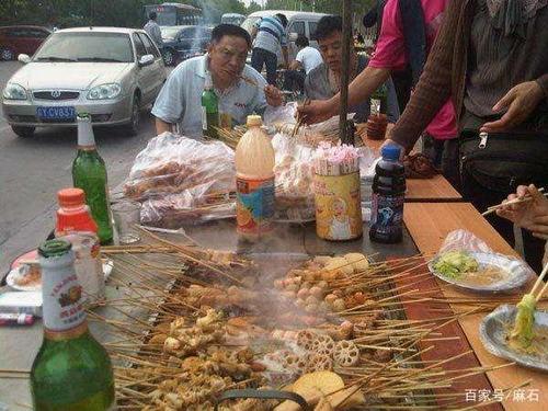 麻辣烫路边摊