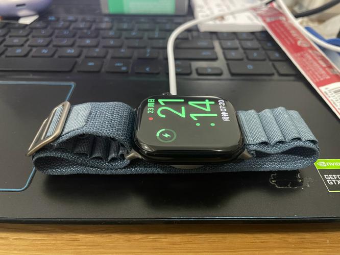苹果手表5第一次充电多久图标