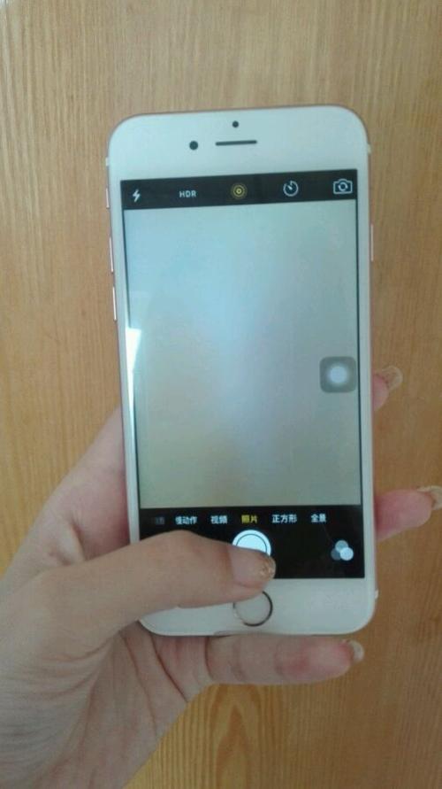 手机前置摄像头模糊不清是什么原因缩略图