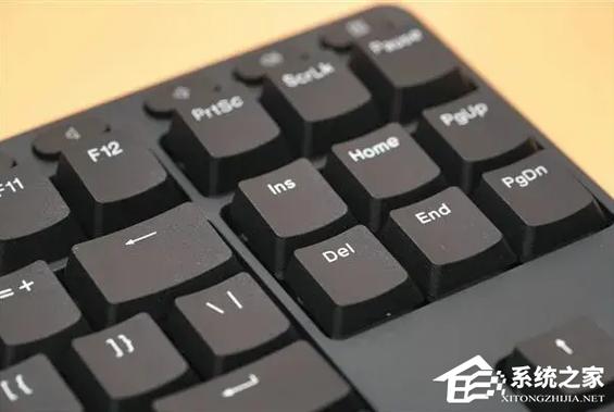 华硕笔记本键盘失灵按什么键恢复缩略图