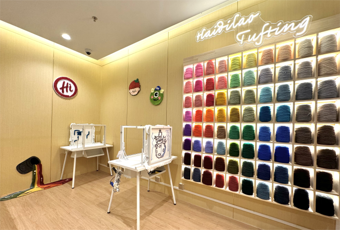 源源毛线店从上往下织毛衣图标