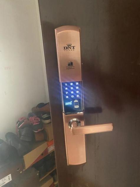 指纹锁用不了指纹和密码了,可以长期使用钥匙了吗图标