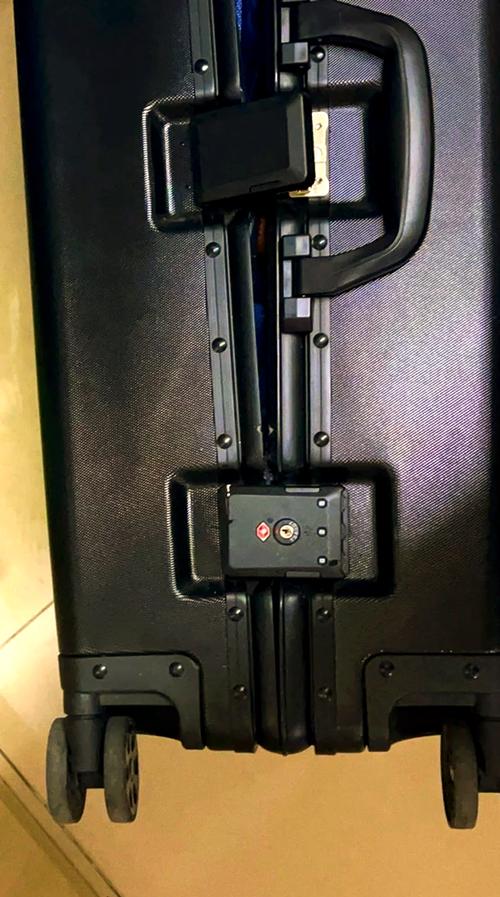 行李箱锁扣打不开怎么办游戏截图