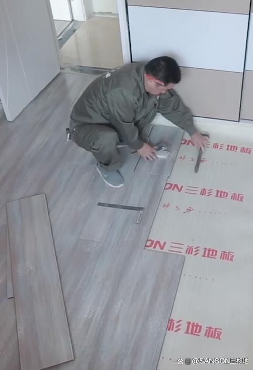 一楼木地板防潮湿的最好方法缩略图