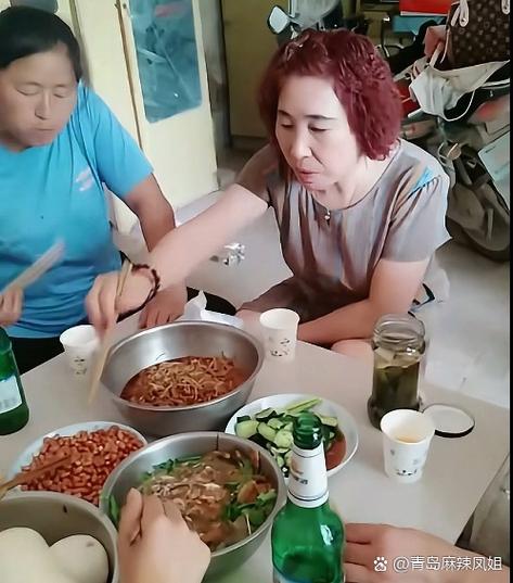男人说要我请吃大餐什么意思