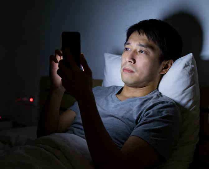 为啥男朋友喜欢打电话睡觉啊