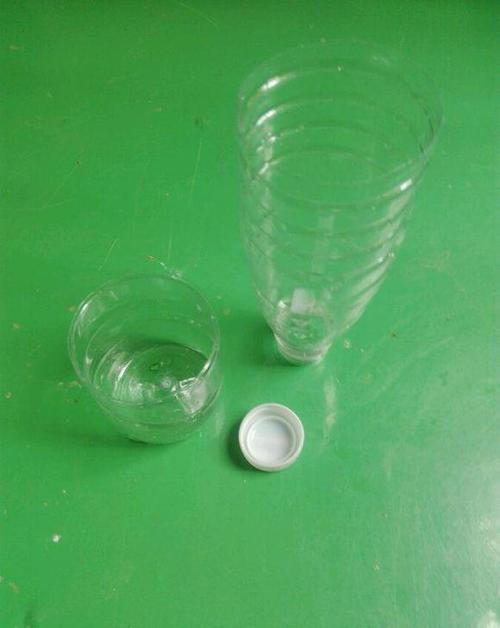 如何自制鹦鹉喂水器图标
