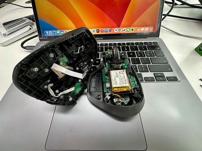 罗技鼠标连不上电脑的解决方法