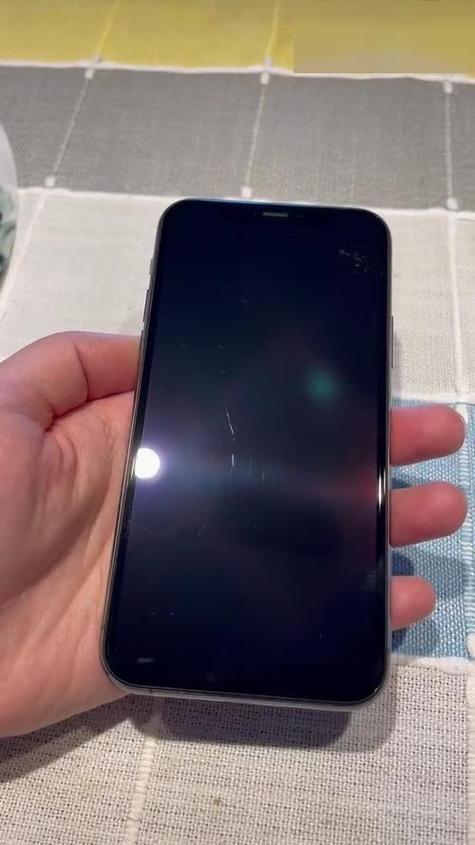 手机屏幕划痕可以修复吗游戏截图