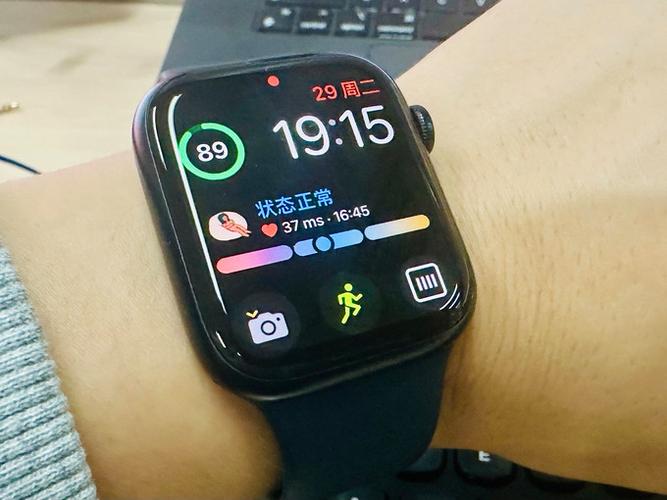 苹果手表Apple Watch 8详细功能介绍缩略图