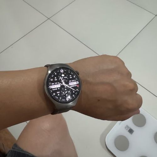 捡到手表最聪明的处理方式游戏截图