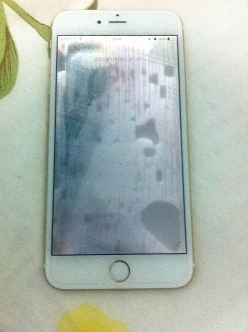 oppo手机进水后屏幕一直闪怎么办缩略图