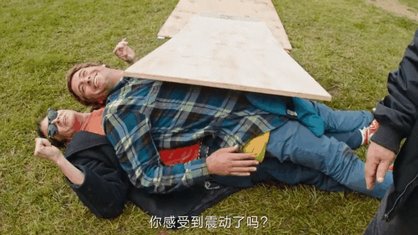 国外搞笑整蛊视频合集缩略图