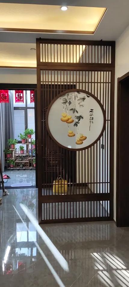 一进门餐厅连客厅图片缩略图