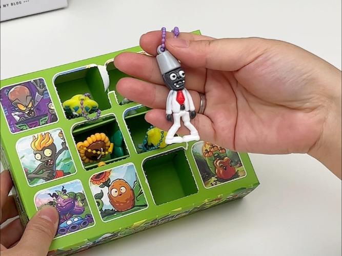 植物大战僵尸盲盒笔,大隐藏与小隐藏图标