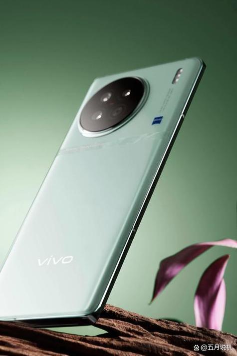 vivo手机哪个系列比较好用缩略图