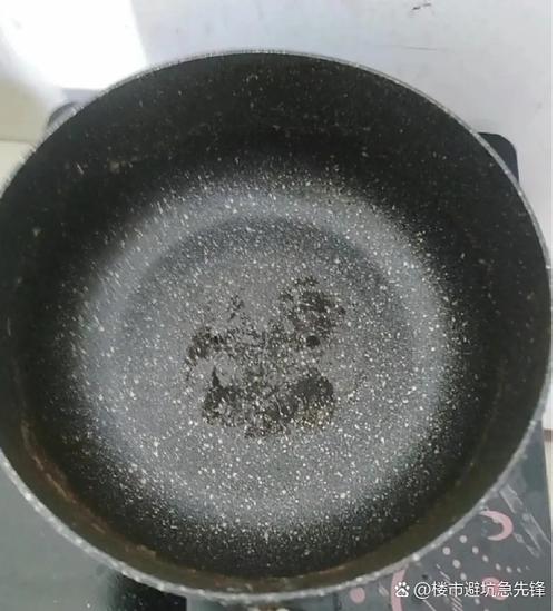 用生锈了的锅炒菜吃了会怎么样