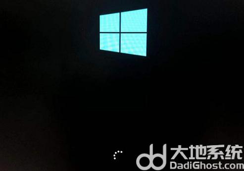win10开机转圈很久才进系统图标