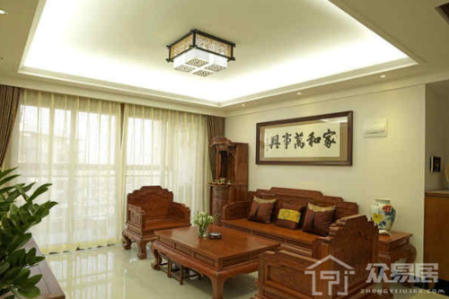 客厅佛像和沙发摆放图