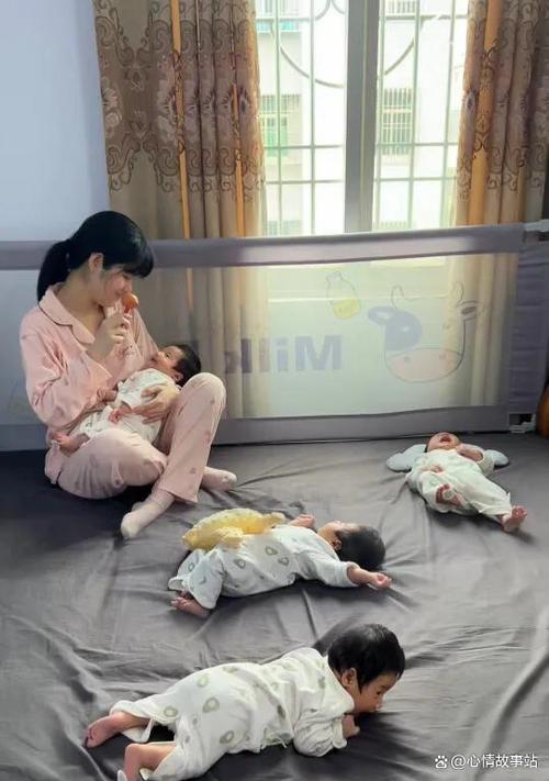 女主胎穿婴儿全家宠图标