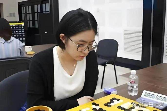 职业五段可以参加职业围棋比赛图标