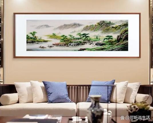 客厅西墙沙发后面挂什么画好游戏截图