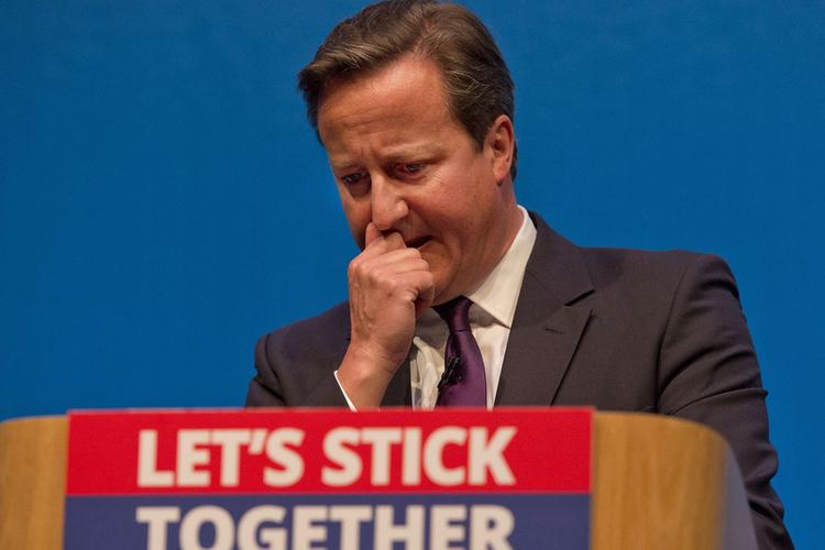 英国首相哽咽告别缩略图