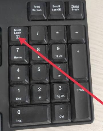 电脑键盘右侧的数字键用不了缩略图