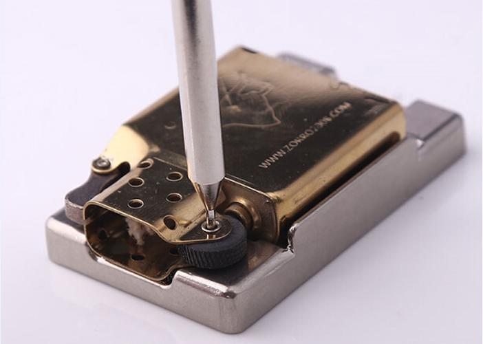 zippo打火机砂轮怎么换缩略图